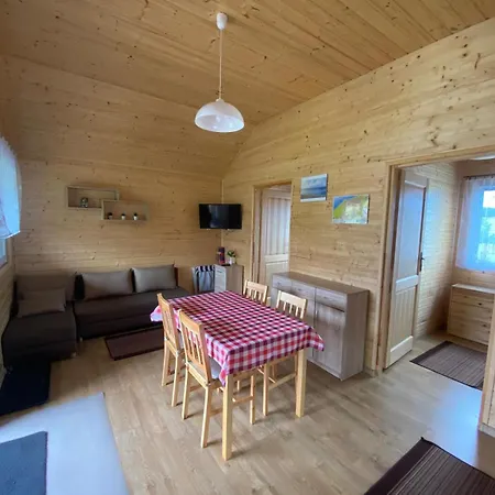 Letniskowe Maglitki Lodge *